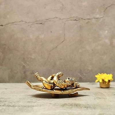 Brass Bala Gopala Krishna on Peepal Leaf Wall Hanging - 6 inch Height | Adorable Brass Wall Hanging of Bala Gopala Krishna on Peepal Leaf Brass Bala Gopala Krishna on Peepal Leaf Wall Hanging - 6 inch Height | Adorable Brass Wall Hanging of Bala Gopala Krishna on Peepal Leaf