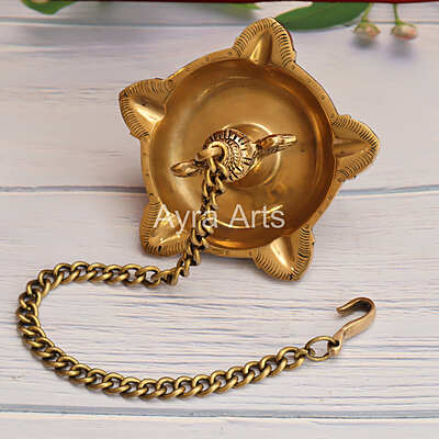 Five Oil Wick Hanging Bird Lamp With Chain - 26 Inch Height Five Oil Wick Hanging Bird Lamp With Chain - 26 Inch Height
