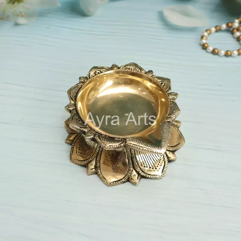 Beautiful Superfine Brass Lotus Oil Lamp Diya - 2 Inch Height Beautiful Superfine Brass Lotus Oil Lamp Diya - 2 Inch Height