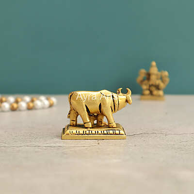 Small Holy Kamdhenu Cow and Calf Brass Statue - 1.5 Inch Height Small Holy Kamdhenu Cow and Calf Brass Statue - 1.5 Inch Height