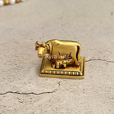 Small Holy Kamdhenu Cow and Calf Brass Statue - 1.5 Inch Height Small Holy Kamdhenu Cow and Calf Brass Statue - 1.5 Inch Height