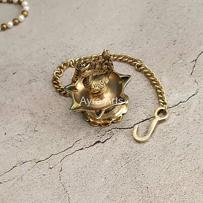 Brass Hanging Peacock Diya Lamp for Puja 7 Oil Wick with Chain for Home Decoration - 3 Inch Length Brass Hanging Peacock Diya Lamp for Puja 7 Oil Wick with Chain for Home Decoration - 3 Inch Length